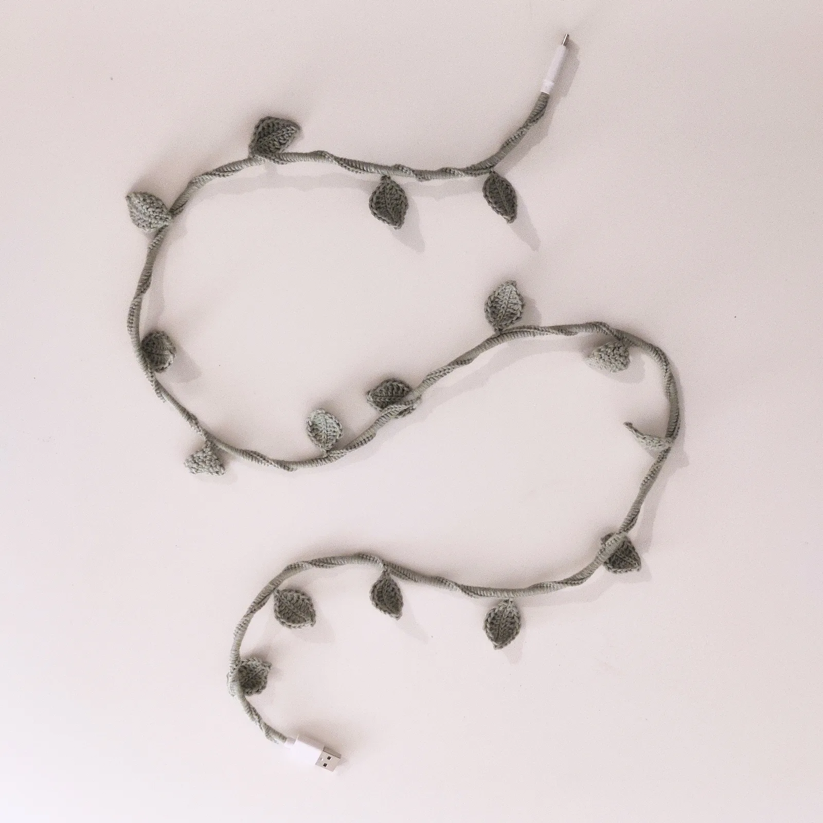 Crochet Ivy crochet cable cover ๐ฑ๐ โ photo 2 of 2