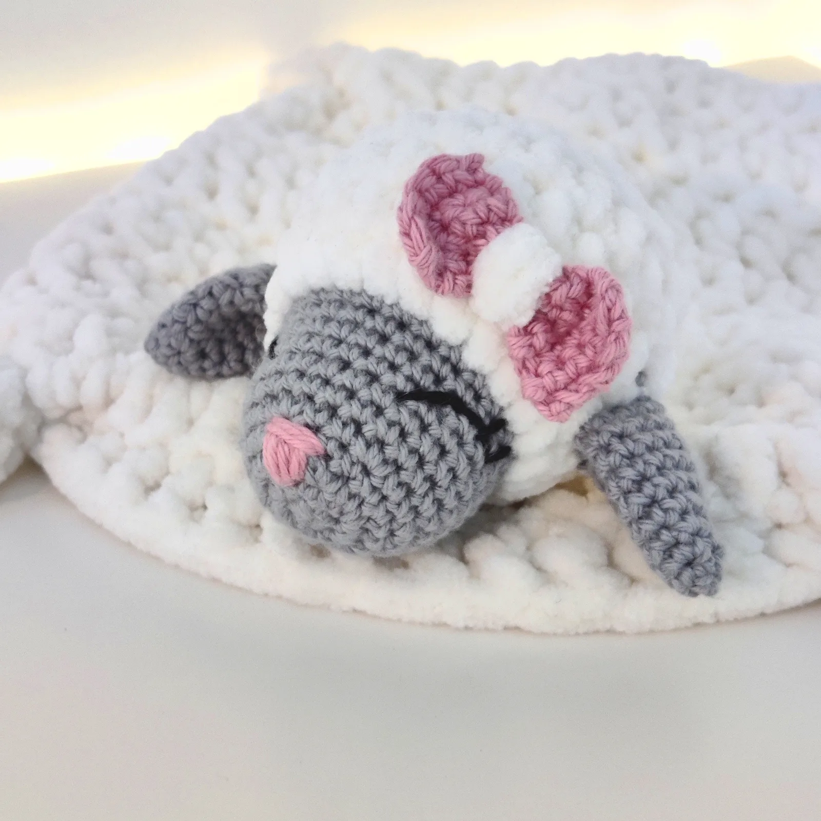Amigurumi Lamb Lovey — photo 3 of 4