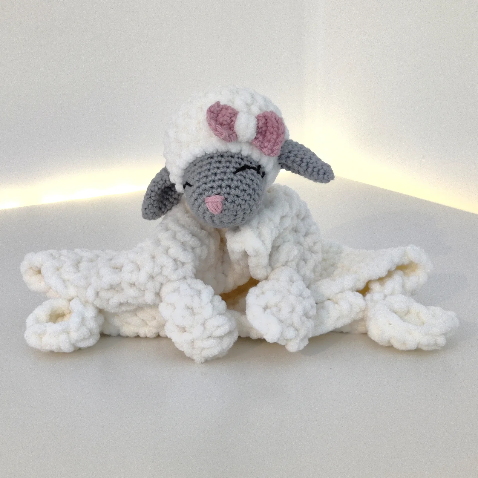 Amigurumi Lamb Lovey — photo 4 of 4