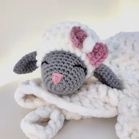 Amigurumi Lamb Lovey