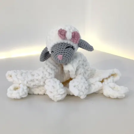 Amigurumi Lamb Lovey — photo 4 of 4